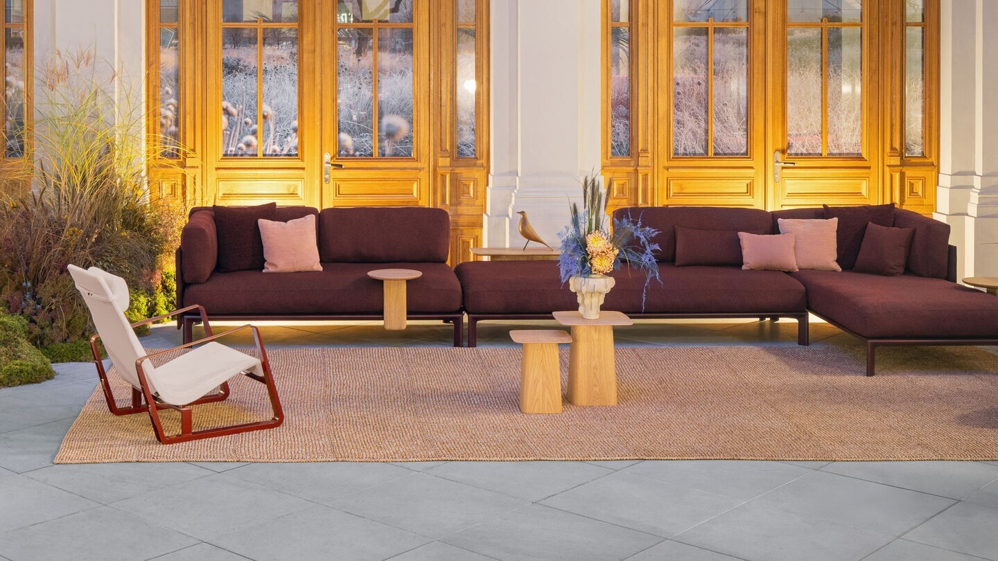Anagram Sofa