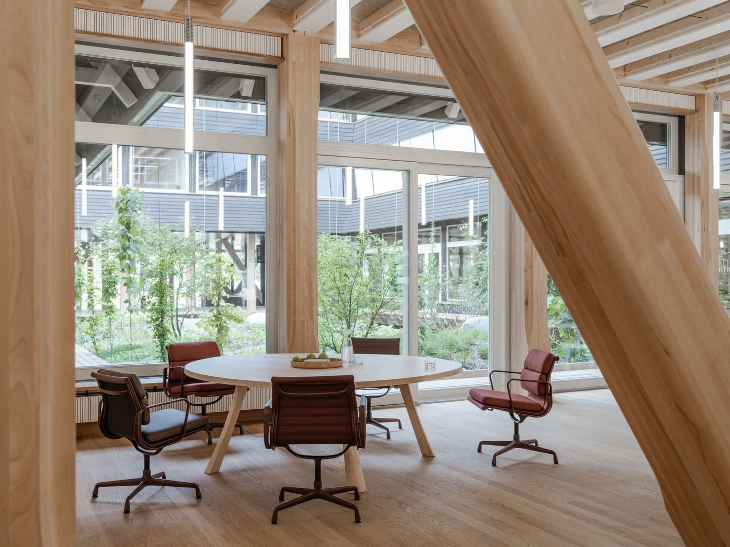 Eames Soft Pad Group