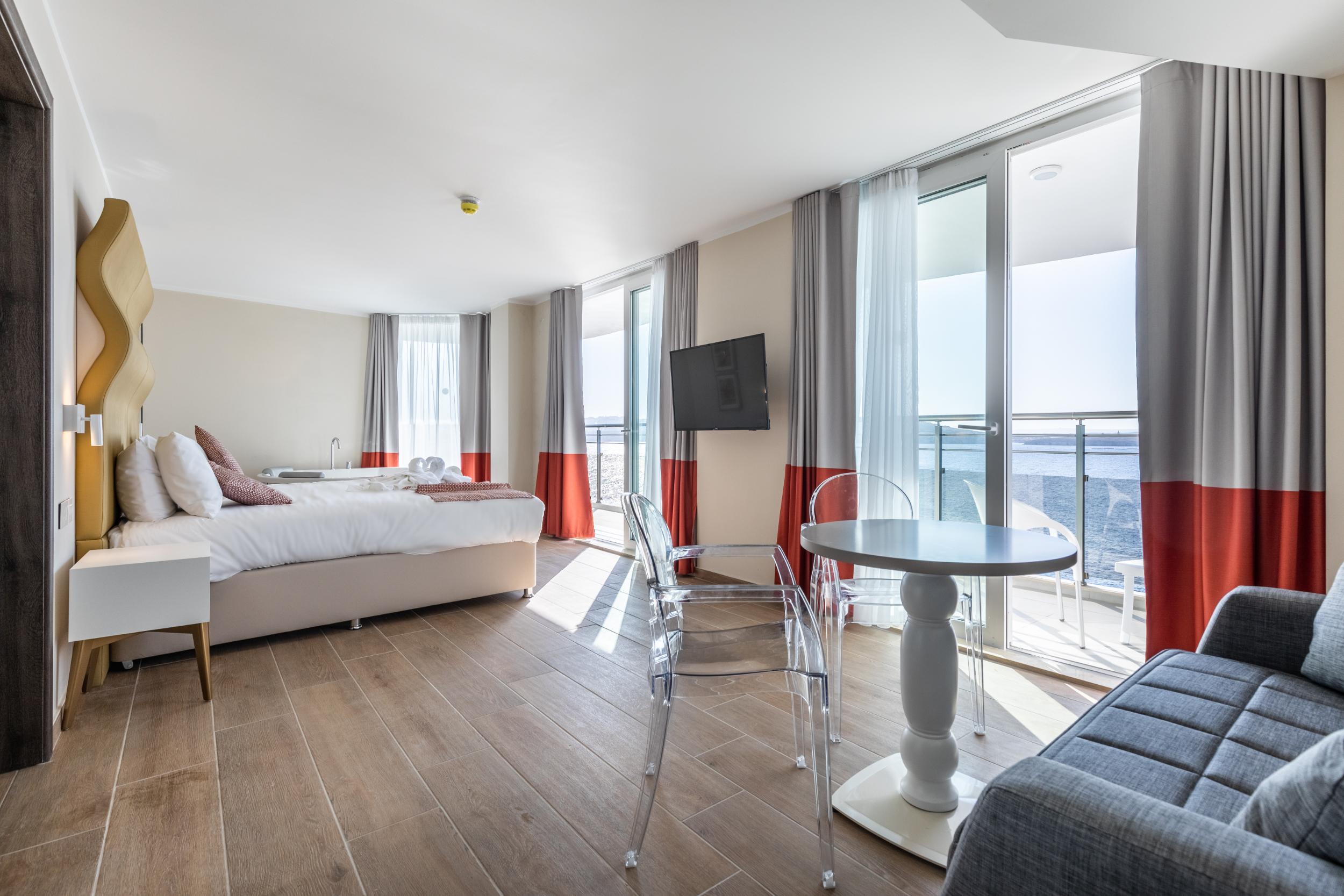 Seaview Hotel
