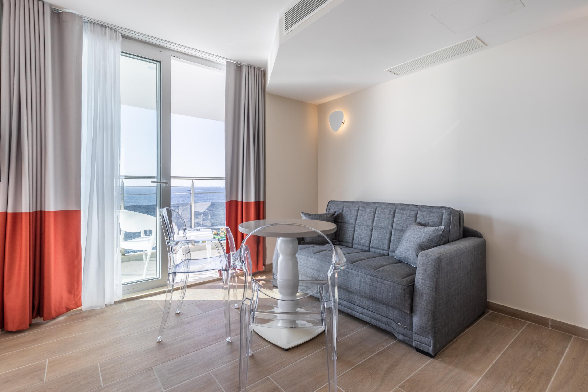 Seaview Hotel