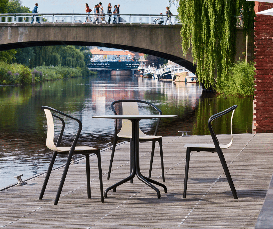 Belleville Table