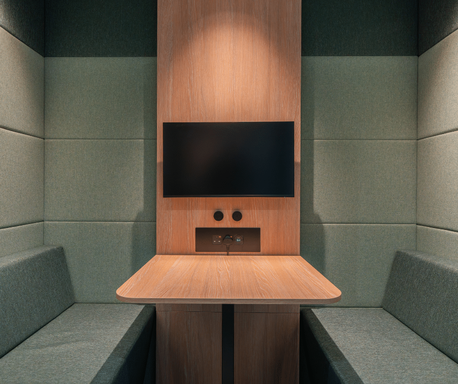 Office silent room Malta with TV mount and acoustic seating