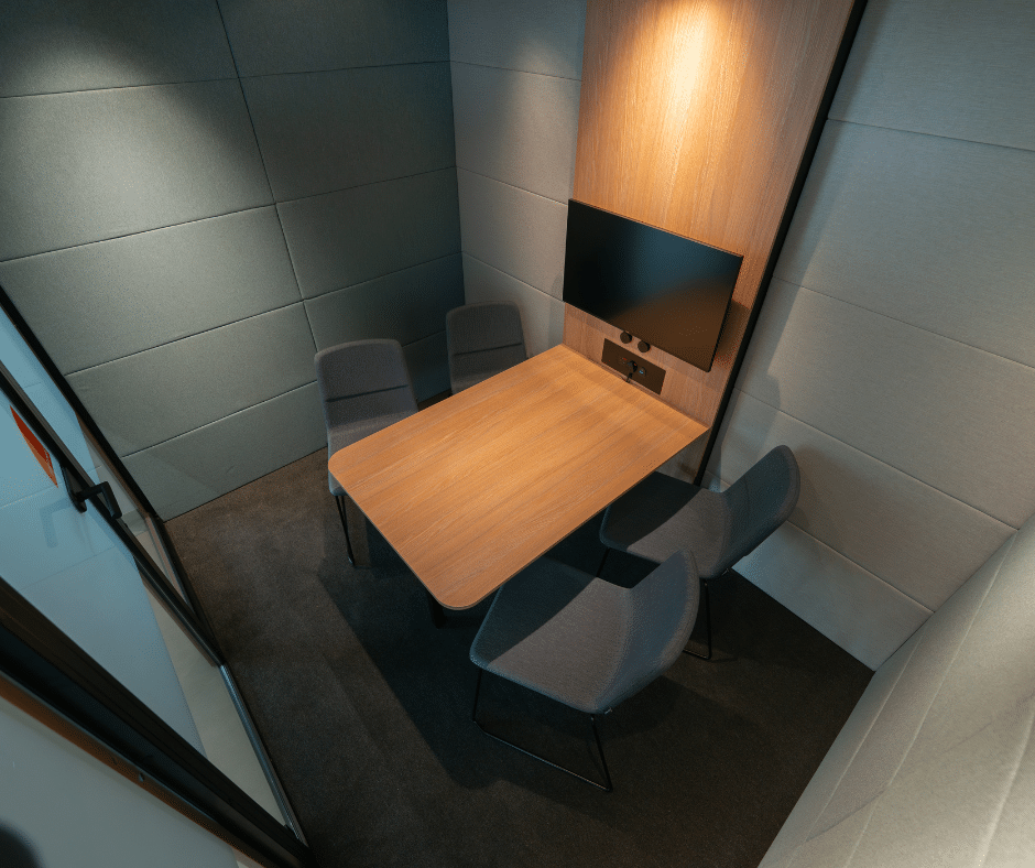 Office silent room Malta with Twist&Sit chairs and low table